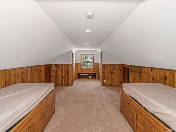 1887 Bryant Place, Baldwin NY 11510