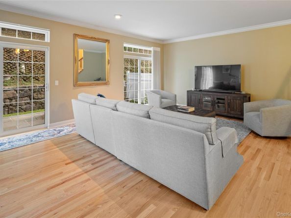 70 Briarbrook Drive, Briarcliff Manor NY 10510