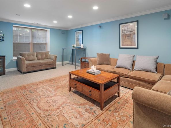 70 Briarbrook Drive, Briarcliff Manor NY 10510