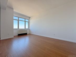 4028 College Point Boulevard PH102, Flushing NY 11354
