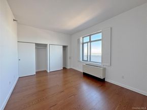 4028 College Point Boulevard PH102, Flushing NY 11354
