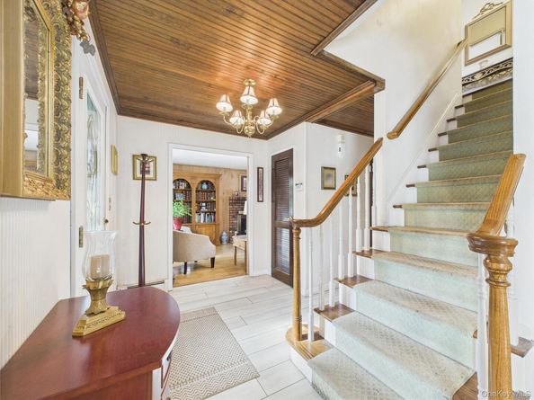 5 Gristmill Drive, Kings Park NY 11754