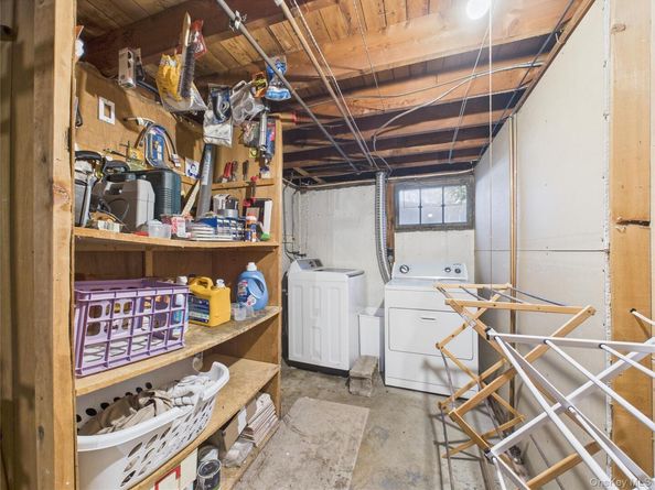 5 Gristmill Drive, Kings Park NY 11754