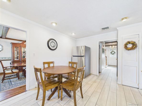 5 Gristmill Drive, Kings Park NY 11754
