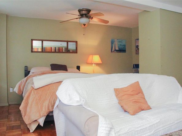 100 Randall Avenue 1E, Freeport NY 11520