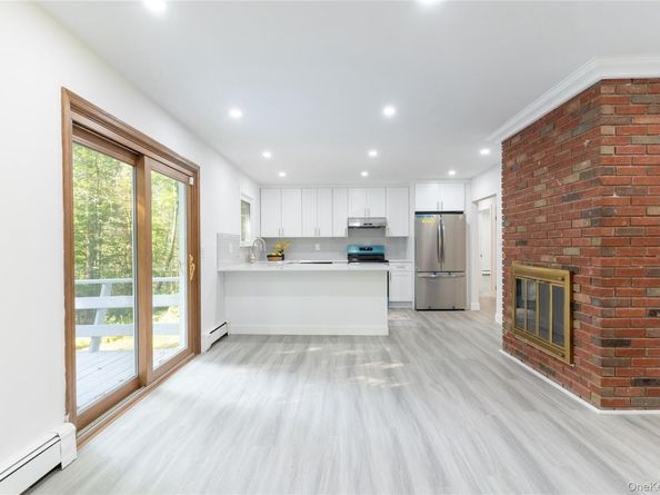 1159 Winding Court, Mohegan Lake NY 10547