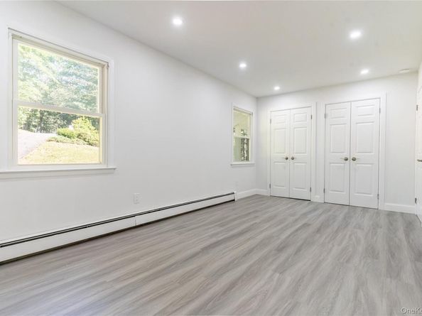1159 Winding Court, Mohegan Lake NY 10547