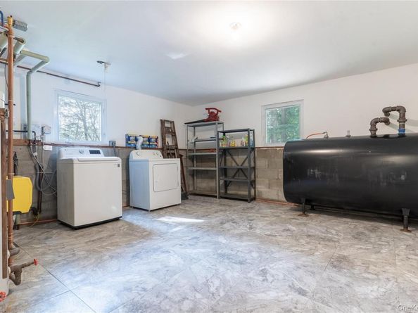 1159 Winding Court, Mohegan Lake NY 10547