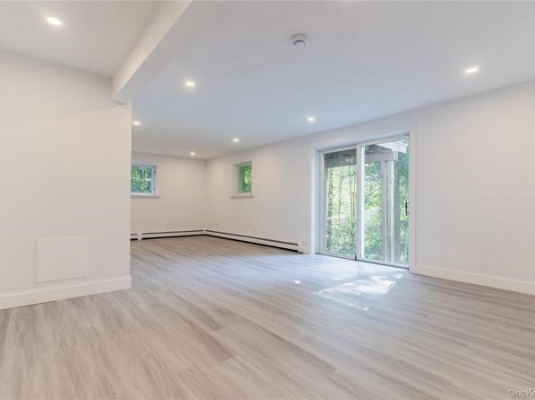 1159 Winding Court, Mohegan Lake NY 10547