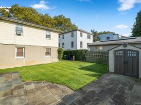 548 S 9th Avenue, Mount Vernon NY 10550