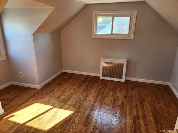419 Coolidge Avenue, Rockville Centre NY 11570