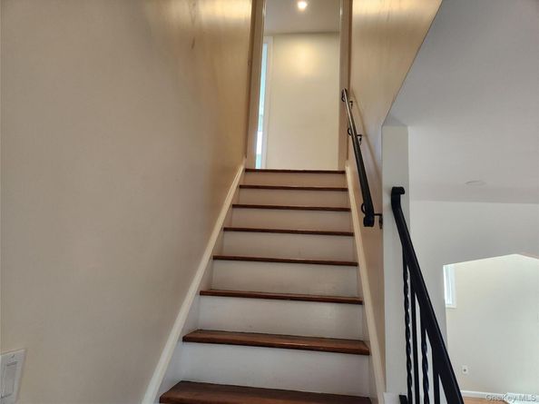 419 Coolidge Avenue, Rockville Centre NY 11570
