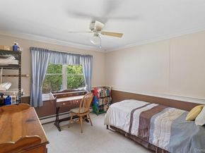 9 Monte Lane, Center Moriches NY 11934