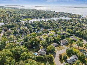 9 Monte Lane, Center Moriches NY 11934