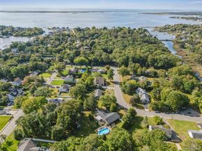 9 Monte Lane, Center Moriches NY 11934