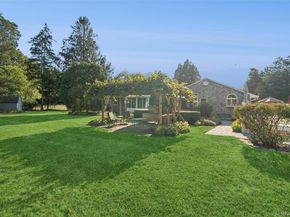 9 Monte Lane, Center Moriches NY 11934
