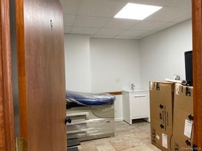 182-34 Hillside Avenue, Jamaica NY 11432
