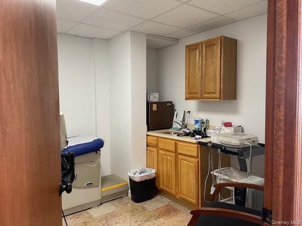182-34 Hillside Avenue, Jamaica NY 11432