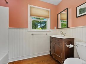 15 Centerport Road, Greenlawn NY 11740