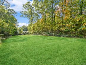 15 Centerport Road, Greenlawn NY 11740