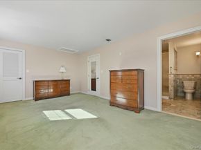 15 Centerport Road, Greenlawn NY 11740