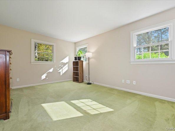 15 Centerport Road, Greenlawn NY 11740