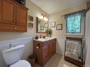 7 Kingston Road, Mount Sinai NY 11766