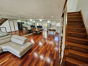 120-19 Ketch Court 38, College Point NY 11356