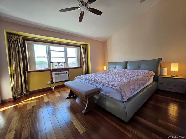 120-19 Ketch Court 38, College Point NY 11356