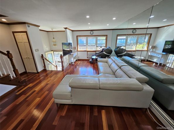 120-19 Ketch Court 38, College Point NY 11356