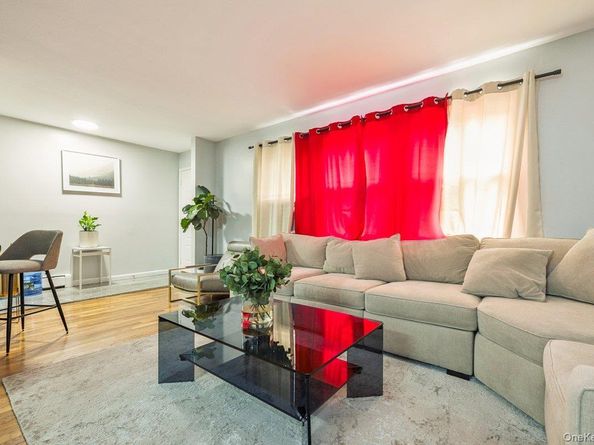 8948 Pontiac Street, Jamaica NY 11427