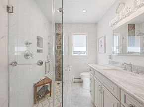 16 Dexter Lane, Kings Park NY 11754