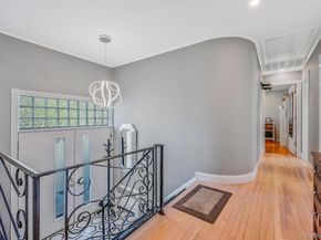 16 Dexter Lane, Kings Park NY 11754