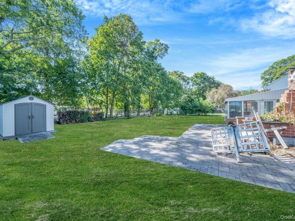 64 Ridgedale Avenue, Farmingville NY 11738