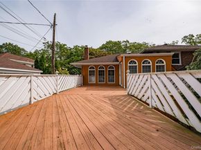 1872 Park Drive, Seaford NY 11783
