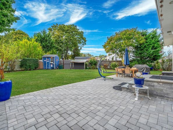 63 Sherwood Drive, East Islip NY 11730