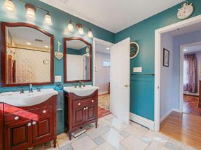 63 Sherwood Drive, East Islip NY 11730