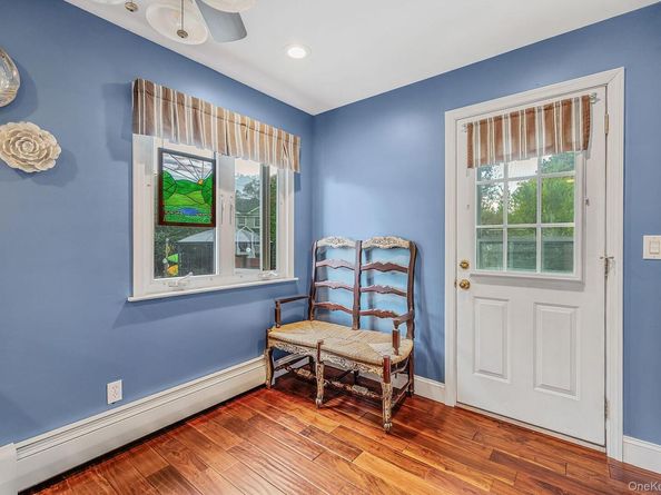 63 Sherwood Drive, East Islip NY 11730