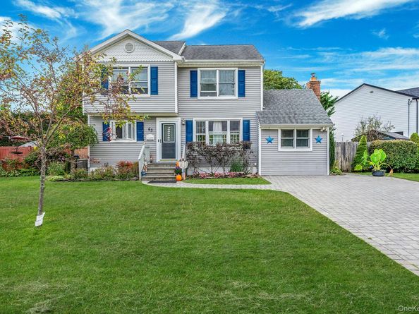 63 Sherwood Drive, East Islip NY 11730