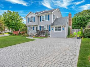 63 Sherwood Drive, East Islip NY 11730