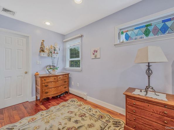 63 Sherwood Drive, East Islip NY 11730