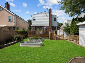 265-08 E Williston Avenue, Floral Park NY 11001