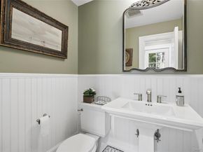 39 Cherry Lane, Syosset NY 11791