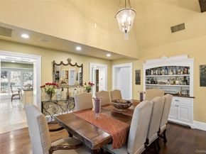 39 Cherry Lane, Syosset NY 11791