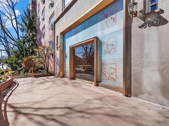 5601 Riverdale Avenue 5L, Bronx NY 10471