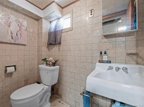 243-17 72nd Avenue, Douglaston NY 11362
