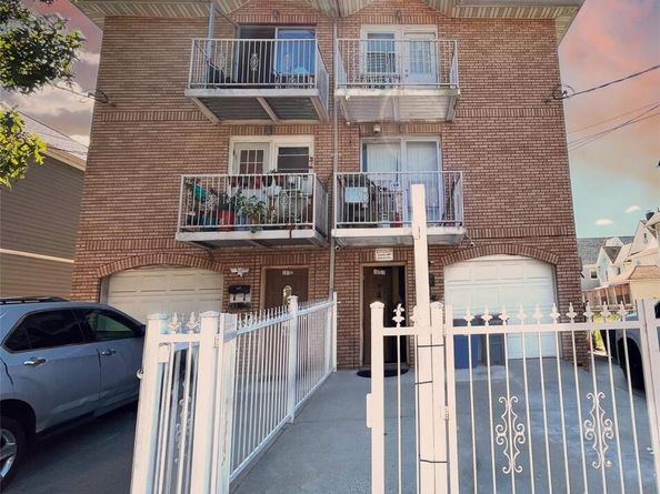 10712 95th Avenue, Ozone Park NY 11416