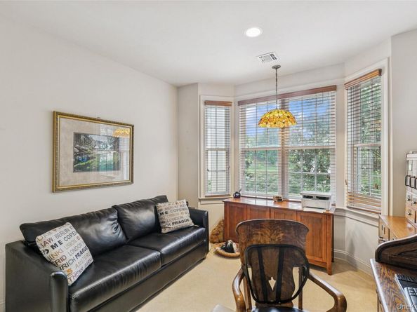382 Altessa Boulevard, Melville NY 11747
