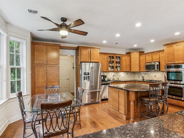 382 Altessa Boulevard, Melville NY 11747