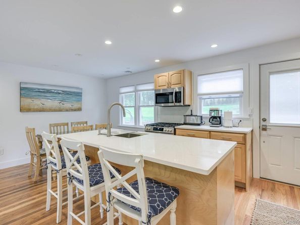 845 County Road 39, Southampton NY 11968